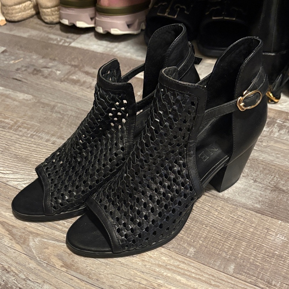 Dione, Elegant Black Mesh Heeled Sandals